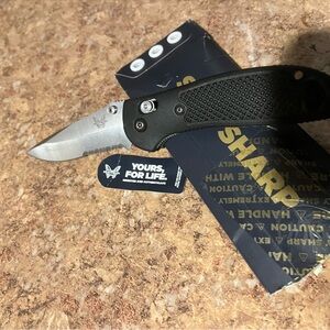 Benchmade Griptilian EDC pocketknife